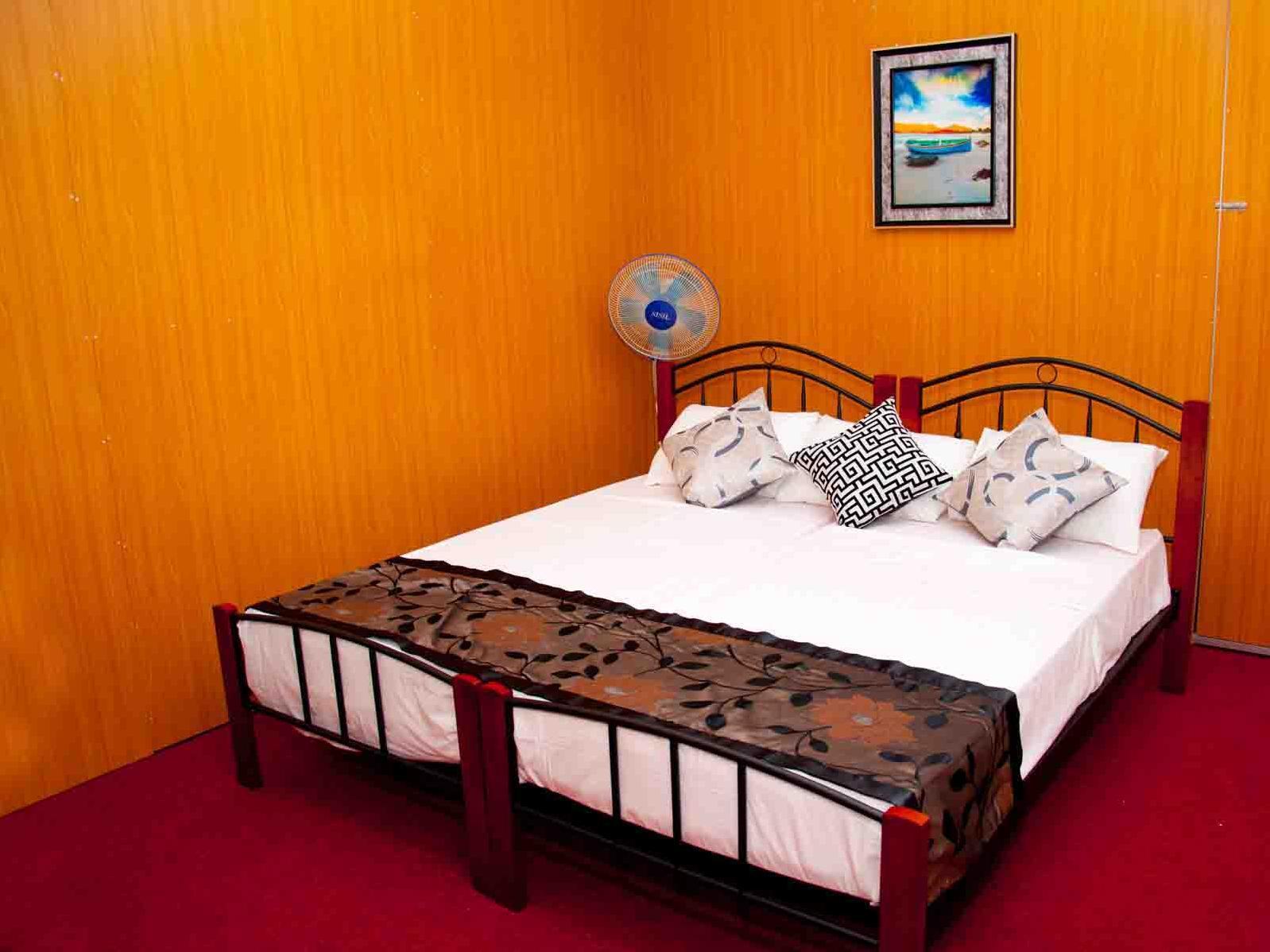 Charlton Kandy City Rest Kültér fotó